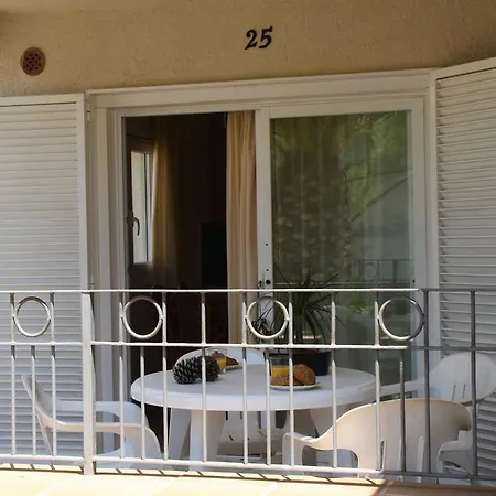 Apartaments Ocean Canada Castell-Platja d’Aro Exterior foto
