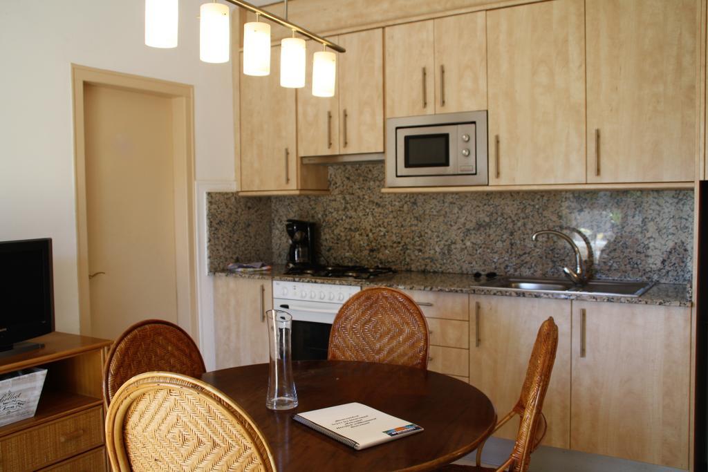 Apartment Ocean Canada
